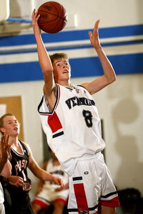 华体会在线-仰泳大战美队领先毫厘之间,仰泳比赛视频欣赏